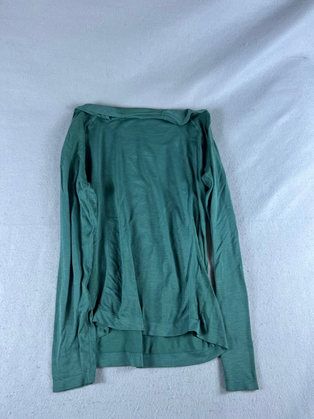 Alo Yoga Top Womens M Green Raglan Sleeve Seamless Athletic Performance Workout